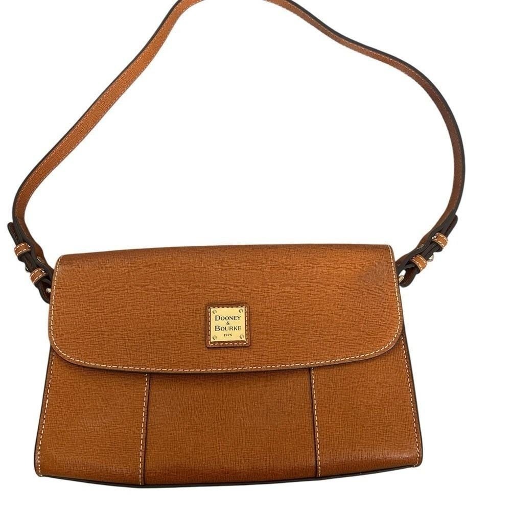 Dooney & Bourke Saffiano Leather Casey Clutch - Picture 1 of 7